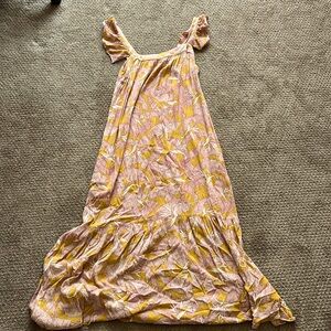 Woman’s Knox Rose Maxi dress